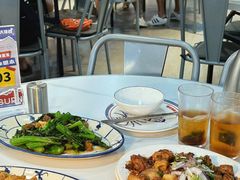 -明本湛江鸡•海鲜小厨(陈家祠店)