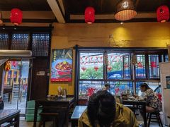 -富正毅三下锅·湘西韵味(天门山索道店)
