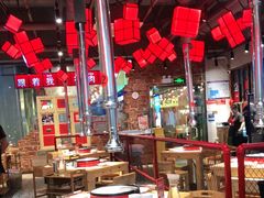 大堂-么肆烤肉·中式自助·烤肉大排档(街道口季佳PAI店)