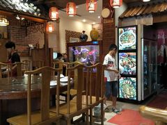大堂-东来菜馆•手抓海鲜家常菜•海鲜锅贴(鸽子窝店)