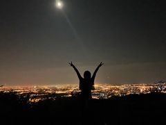 -鬼笑石后山停车场