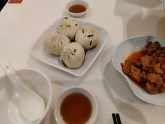 蟹粉生煎-光明邨大酒家(淮海路店)
