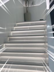 -LJOY丽锦造型·烫发染发