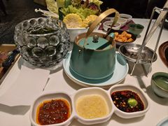 -洪氏嗨捞·猪肚鸡火锅(阳光天地店)