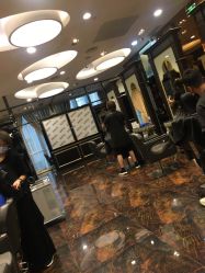 -八佰伴8008星级形象店