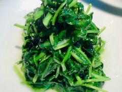 清炒鸡毛菜-屋里厢上海菜馆