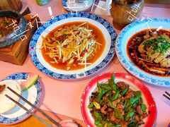 -杨记隆府重庆江湖菜(大悦城店)