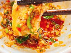 自制黑豆腐-热火朝天鲜切牛肉火锅(南强街巷店)