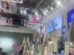 -诺柯视眼镜-蔡司依视路官方工厂店(淞南一店)