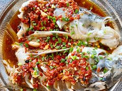 剁椒鱼头-湖南码头·地道岳阳美食·湘菜(魏公村店)