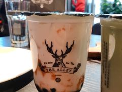 -THE ALLEY 鹿角巷(华润万象城店)