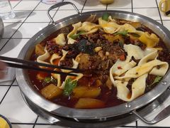 -晓彭肥肠鸡·泡椒鸡火锅(水木天地店)