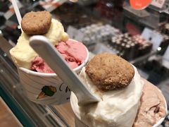 -VENCHI 闻绮(上海佛罗伦萨小镇店)