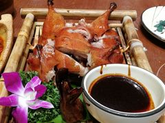 脆皮小刀鸭-老滇山寨•云南特色菜•地方菜•民族风情歌舞表演(金碧店)