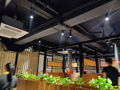 大堂-山之屋炭火烧肉·生啤畅饮(大朗万科中央公园店)