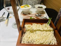 -红鼎豆捞·非遗鲍皇汤火锅(宝丰路店)