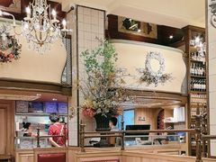 -玛格萝妮比萨屋(四平店)
