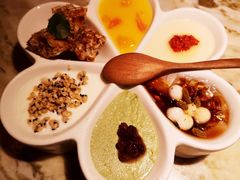 花田喜事-绿茶餐厅(乐峰广场店)