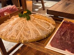 -旧街市鲜货老火锅(大光路店)