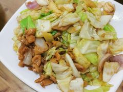 萝卜仔炒椰菜-牛恒濑粉