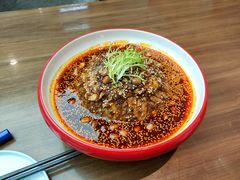 -有红鸡毛店·川菜(建设路店)