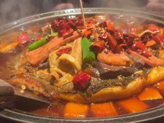 -辣尚瘾·烤鱼·新川菜(交大直营店)