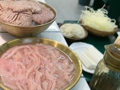 -扎起市井老火锅(乐山总店)