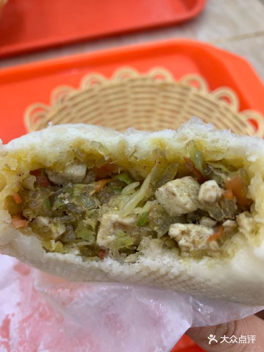 方中山胡辣汤野菜包子图片