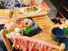 -湊湊火锅·茶憩(上海合生汇店)