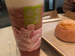 -奈雪的茶(青岛卓悦里INTOWN店)