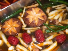菌菇锅底-湊湊火锅·茶憩(东城万达店)