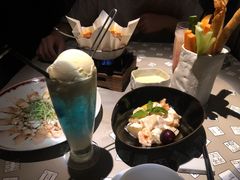 -穹六人间 people 6(岳阳路店)