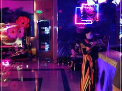 -好乐迪(张扬路八佰伴店)