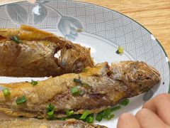 干煎小黄鱼-小河无名面馆