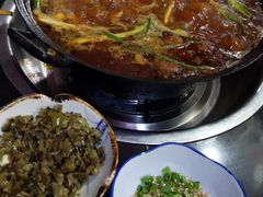 -石灰市毛记烧鸡公(解放碑店)