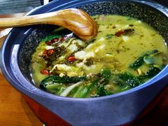 -周鱼小馆石锅酸菜鱼(活力汇店)