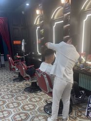 -豪帅男士理容馆