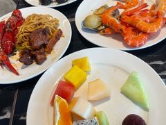 -云端西餐厅(南宁龙光那莲豪华精选酒店)