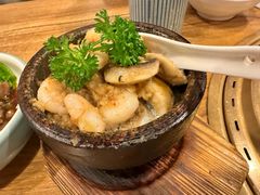 蒜香蘑菇虾-炼火烤肉店