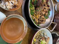 -吃饭皇帝大土家民族菜(正大广场店)