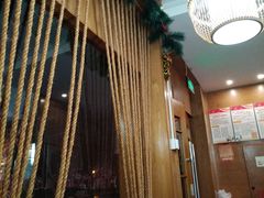 -臻吃客主题餐厅(人民路店)