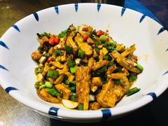 小炒柴火香干-辣得叫湘菜(观海卫店)