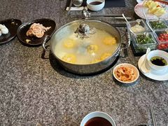 -辉哥火锅(虹桥路店)