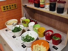 自助调料区-成都玉林串串香火锅(三八店)