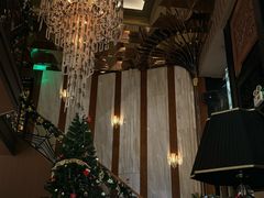 -Mogul Eatery·大亨餐酒馆