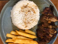 -红小满休闲餐厅(十全街店)