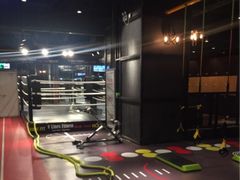 -VLines耀能运动24小时·月付制健身(京广桥店)