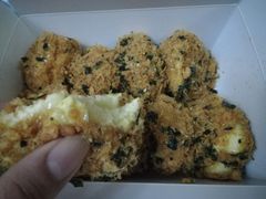 -鲍师傅糕点(江苏路店)