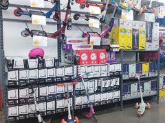 -迪卡侬(西三旗店)