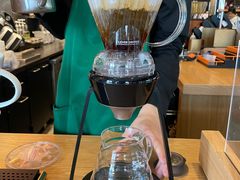 -星巴克臻选(济南万达店)